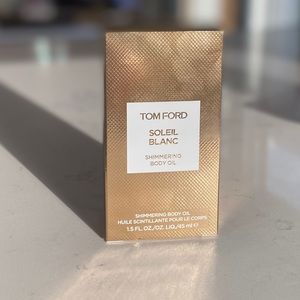 Tom Ford Shimmering Body Oil Gold